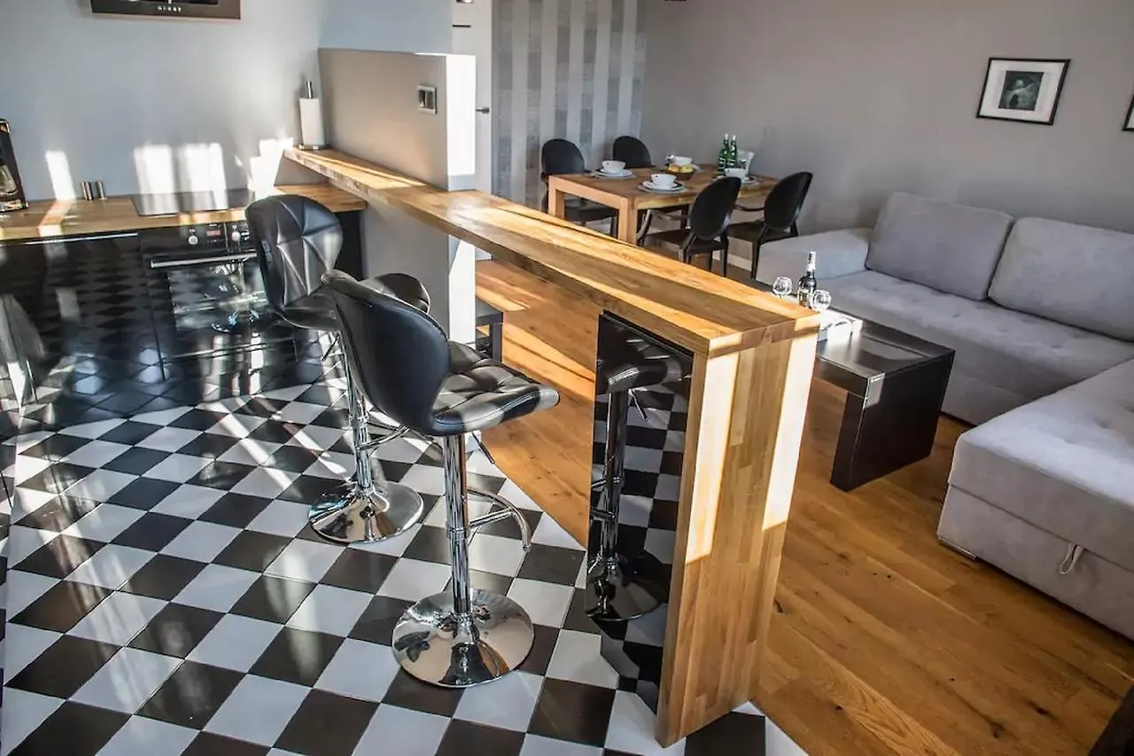 Apartment Ferienwohnung Platinium Ogarna Old Town Danzig